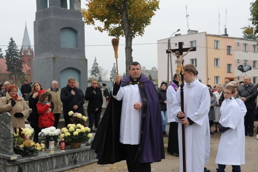 Cmentarz w Mikołajkach Pomorskich