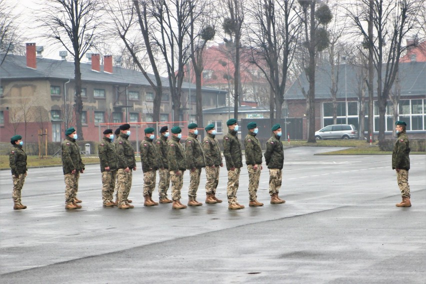 Opolscy logistycy na misjach zagranicznych zbierają ogrom...