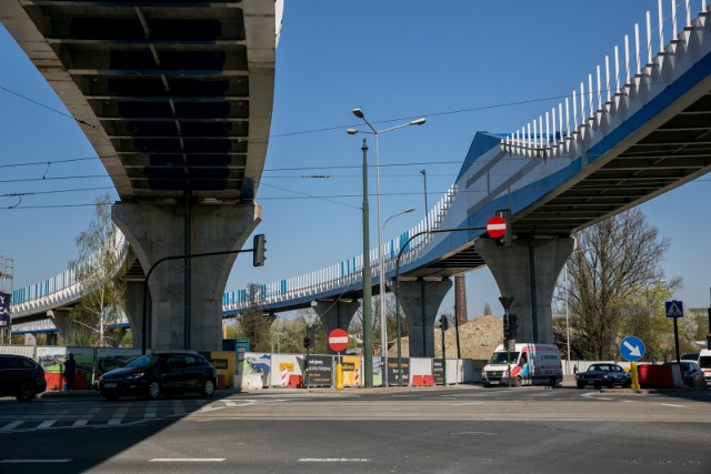 10.04.2017 krakow ulica wielicka powstancow wielkopolskich estakada kolejowa lacznica budowafot.anna kaczmarz / dziennik polski /polska press