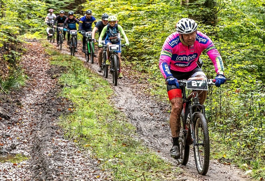 Cross Duathlon Gdańsk w trudnych warunkach. Bartosz Banach potwierdził rolę faworyta [zdjęcia]