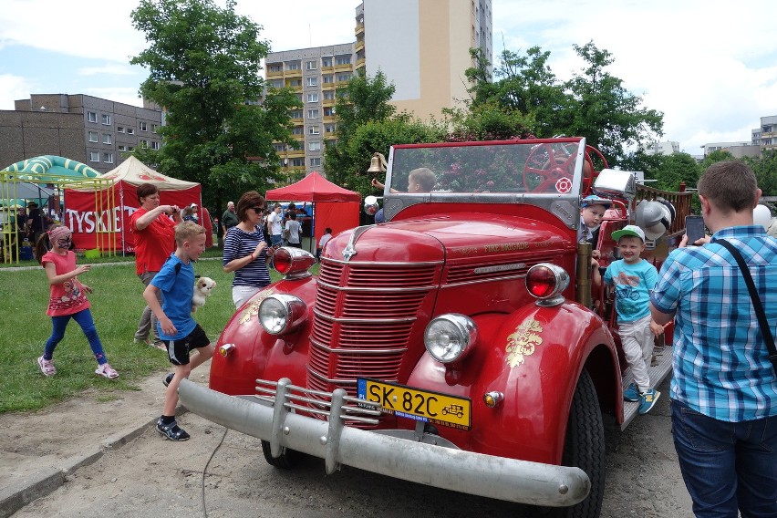 35 lat SM Silesia: Piknik na os. Odrodzenia w Katowicach....