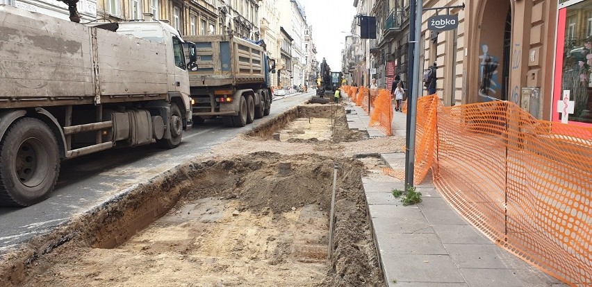 Na remontowanej ul. Próchnika widać, że coś się dzieje.