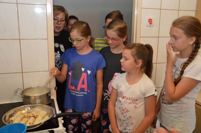 Uczestniczka Hell's Kitchen gotowała z dziećmi w Radlinie
