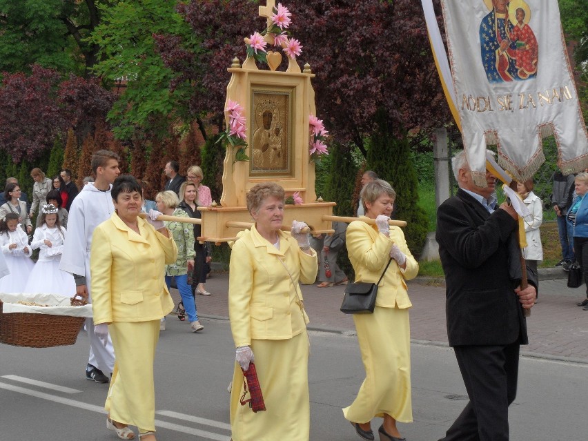 Procesja Bożego Ciała w Myszkowie [ZDJĘCIA]