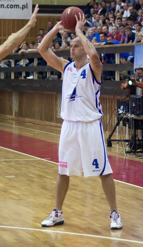Skrzydłowy Siarki Daniel Wall zagra przeciwko drużynie, której barwy reprezentował w minionym sezonie.