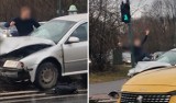Kraków. Pijany kierowca po wypadku... pobił własny samochód. Mamy nagranie potyczki!