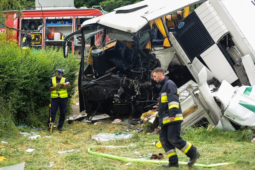 Wypadek w Tenczynie na zakopiance: znamy prawdopodobną...