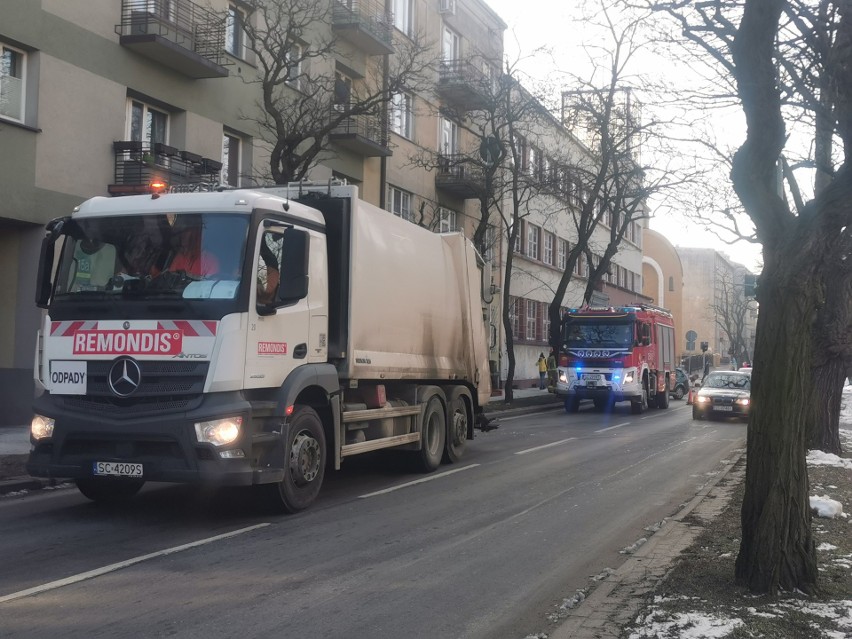 Utrudnienia na ulicy Śląskiej w Częstochowie. Kierowca...