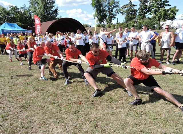 Ostrów Mazowiecka. IV Ostrowskie Igrzyska Firm odbyły się w ogródku jordanowskim.