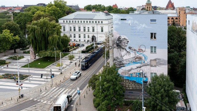 Mural we Wrocławiu. Zobacz kolejne zdjęcia. Przesuwaj zdjęcia w prawo - naciśnij strzałkę lub przycisk NASTĘPNE
