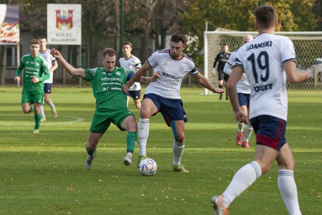 Unia Drobex Solec Kujawski poniosła domową porażkę 1:2 (0:0) z KP Starogard Gdański. Goście zapewnili sobie zwycięstwo dopiero w końcówce.