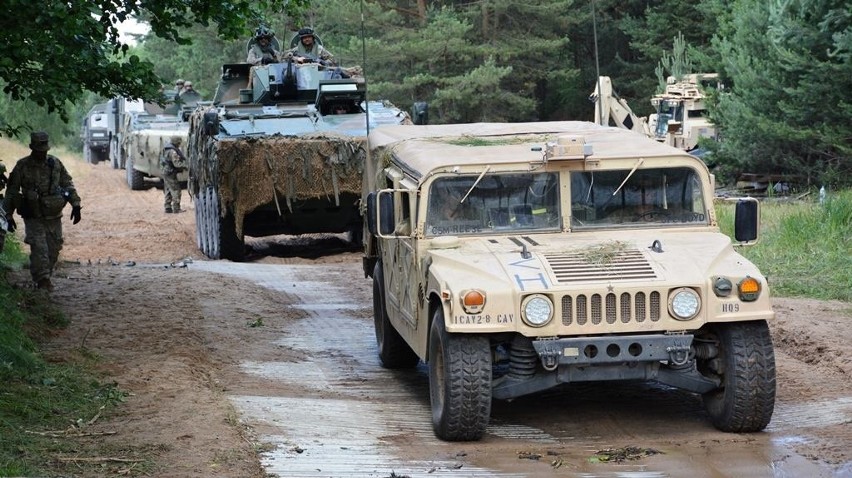 Nasze rośki i osy przejechały po amerykańskim moście. Trwa Saber Strike 2018 