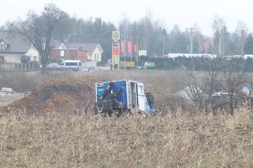 Wybuch i pożar w Murowanej Goślinie - spłonęły trzy domy.