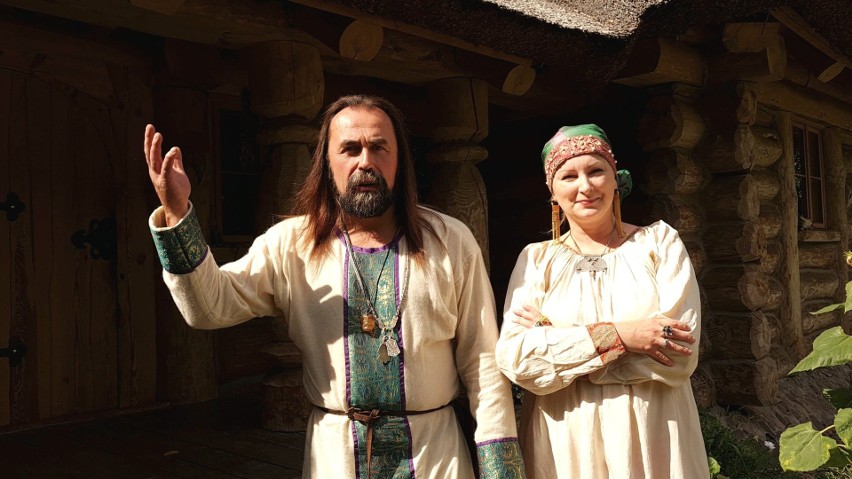 Albert Kiszkurno z żoną Karoliną - mieszkańcy Uroczyska....