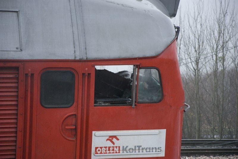 Pozar po zderzeniu pociągów
Pozar po zderzeniu pociągów