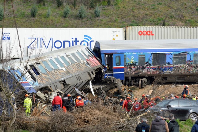 Błąd ludzki został uznany za przyczynę katastrofy kolejowej, w której zginęły co najmniej 43 osoby