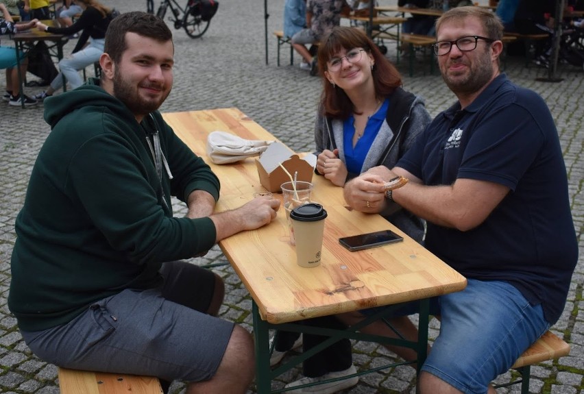 Dziedziniec Zamku Piastowskiego w Raciborzu pachniał...