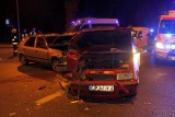 Dwa auta zderzyły się na ul. Niemodlińskiej w Opolu [zdjęcia]