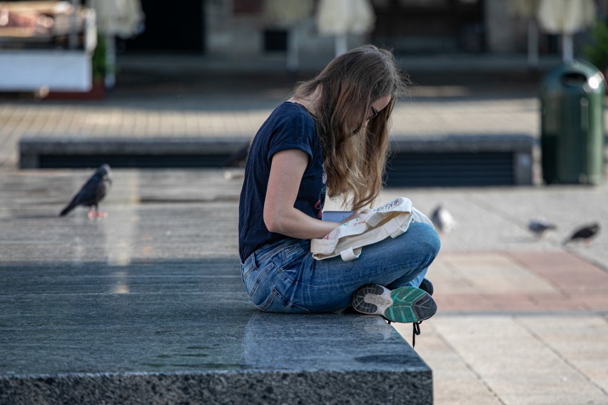 Poniedziałkowy dół? Kraków budzi się do życia po długim weekendzie