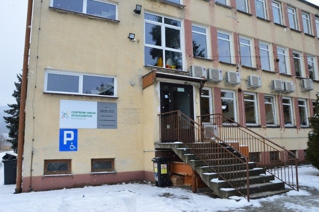 Centrum Usług Społecznych w Myślenicach mieści się przy ul. Słowackiego 82