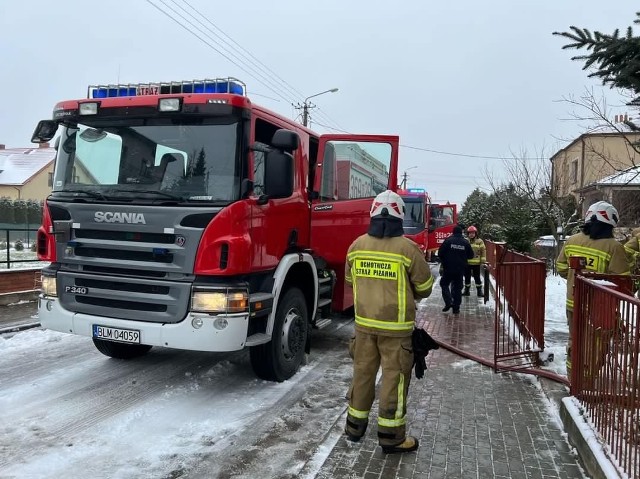 Pożar w domu w Piątnicy Poduchownej