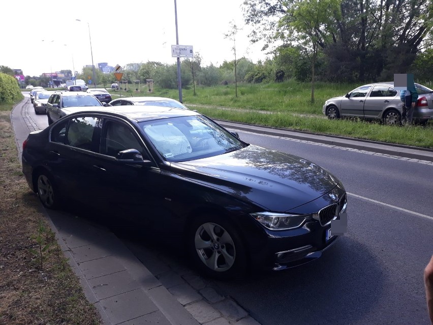 Wypadek BMW i skody w pobliżu Magnolii (ZDJĘCIA)