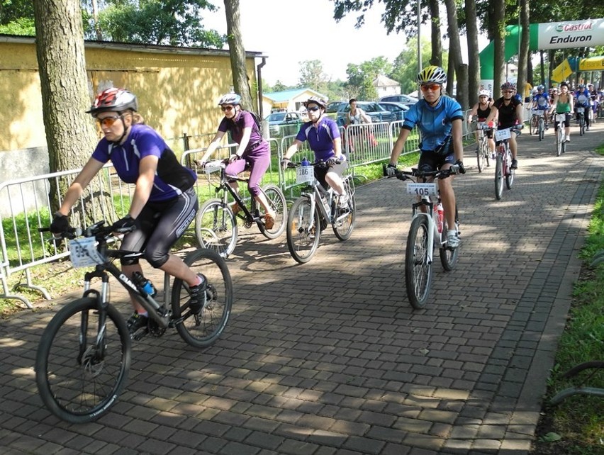 Maraton rowerowy wokół Miedwia