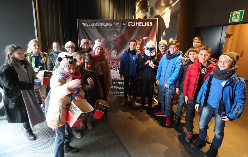 Młodzi widzowie ze Szczecina zachwyceni filmem "Ostatni Jedi"