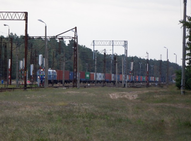 Terminal Bydgoszcz – Emilianowo znajduje się na bardzo ważnej linii kolejowej nr 201, która łączy Bydgoszcz z portem w Gdyni