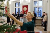 Agata Kornhauser-Duda ubrała choinkę w Pałacu Prezydenckim. Rozmiar drzewka i ozdoby są imponujące