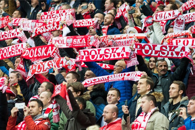 Polska - Czechy dziś! Kibicuj z nami! KORKI, SYTUACJA POD STADIONEM, NA PARGKINGACH I W TRAMWAJACH