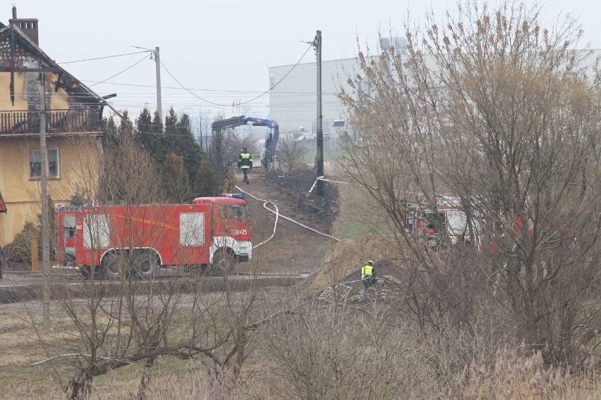 Wybuch i pożar w Murowanej Goślinie - spłonęły trzy domy.