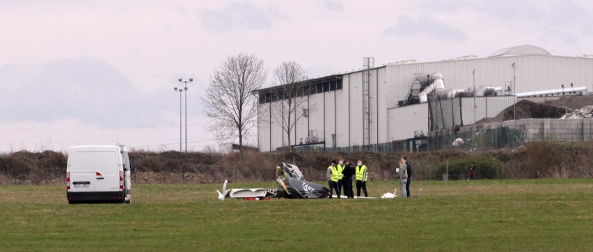 Gliwice. Na lotnisku rozbił się prywatny samolot. Pilot...