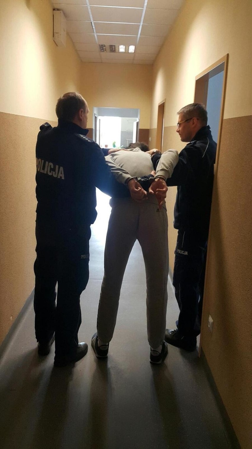 Strzelanina na Rembowskiego w Zgierzu. Policjanci strzelali do awanturujących się obcokrajowców. Są ranni [23.02.2018]