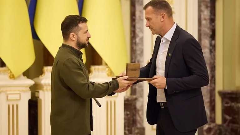 Prezydent Ukrainy, Wołodymyr Zełenski i legenda ukraińskiej...