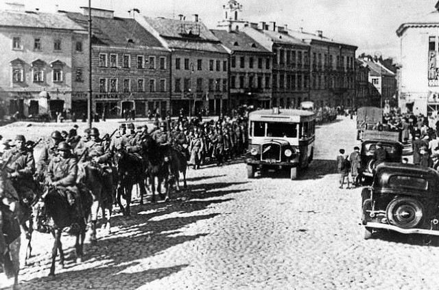 Wkroczenie Armii Czerwonej do Wilna 19 września 1939 r.