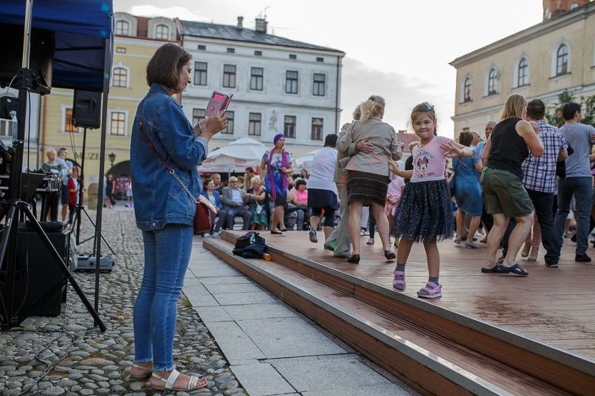 Tarnów. Miłośnicy tańca znów wypełnili Rynek [ZDJĘCIA]