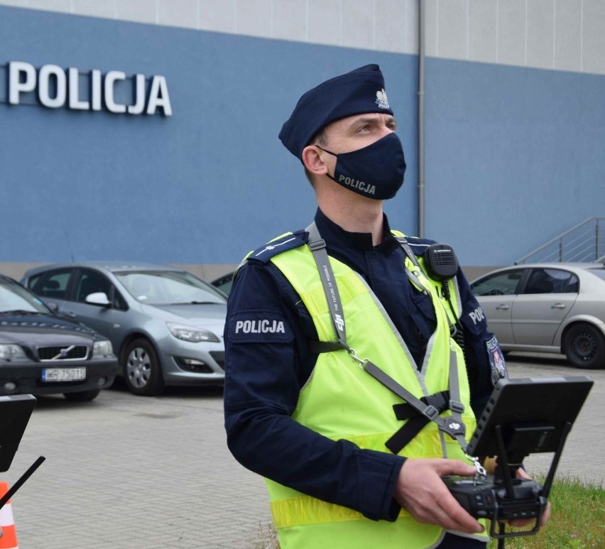 Policjanci z Radomia patrolują drogi także z nieba. Dostali nowego drona. Żaden pirat drogowy się nie ukryje