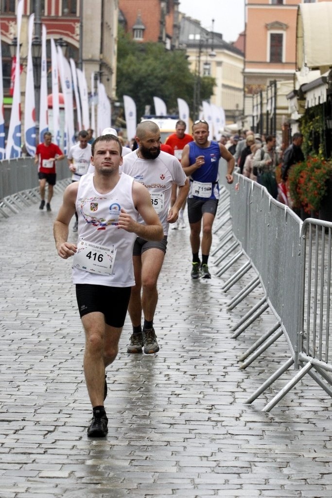 Maraton Wrocław - ZDJĘCIA - zawodnicy z numerami 401 - 600