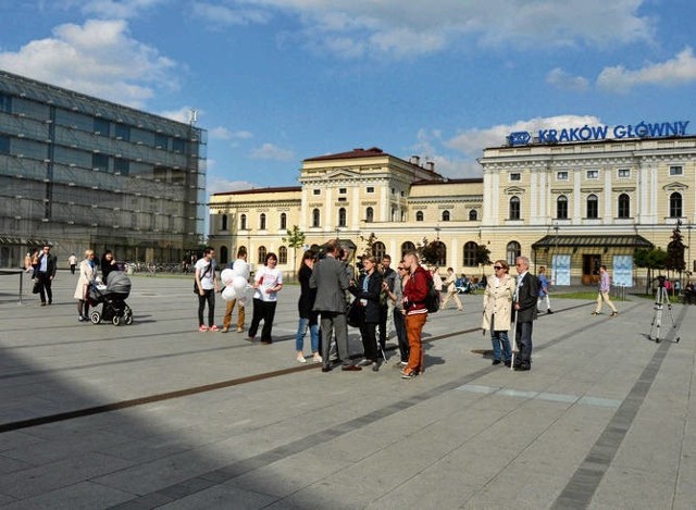 Plac należy do właściciela Galerii Krakowskiej