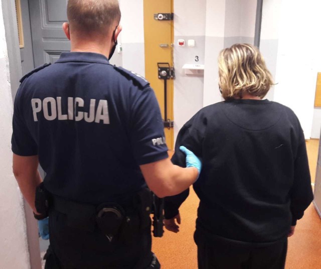 Policjanci z Namysłowa zatrzymali małżeństwo podejrzane o oszustwa metodą "na policjanta".
