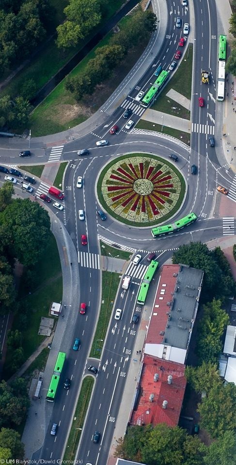 Białystok widziany z perspektywy z lotu ptaka wygląda...