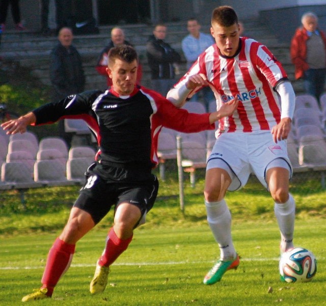 Mateusz Kotwica ograł Damiana Glanowskiego i strzelił na 2:0