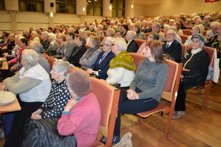 Wydział Prawa UwB. Konferencja „Bezpieczeństwo seniorów woj....