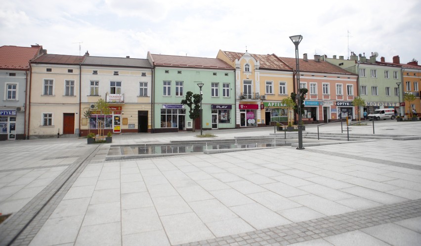 Tak wygląda Leżajski Rynek po rewitalizacji [ZDJĘCIA]