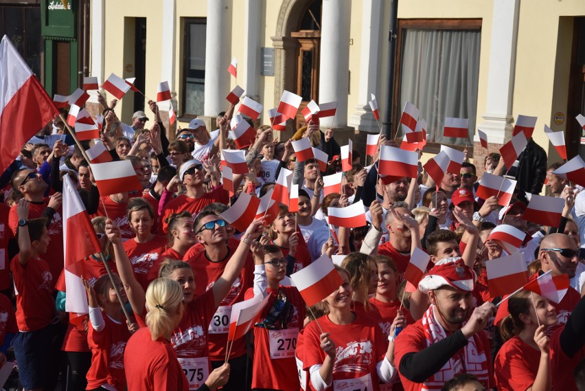 Ponad 500 osób pobiegło w I Żorskim Biegu Biało-Czerwonym