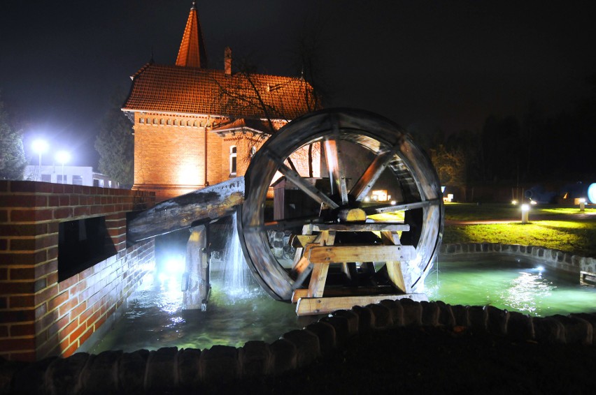 W zabytkowej hali pomp Muzeum Wodociągów jest wiele do...