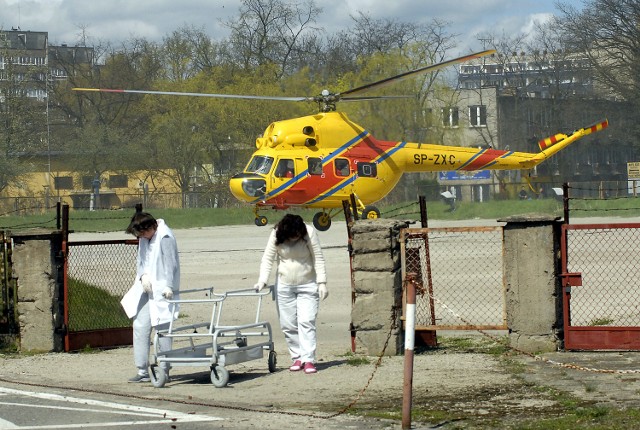 - Do transportu poszkodowanych częściej niż dotąd będzie używany śmigłowiec - zapowiada Roman Pałka, dyrektor Wojewódzkiej Stacji Pogotowia Ratunkowego.