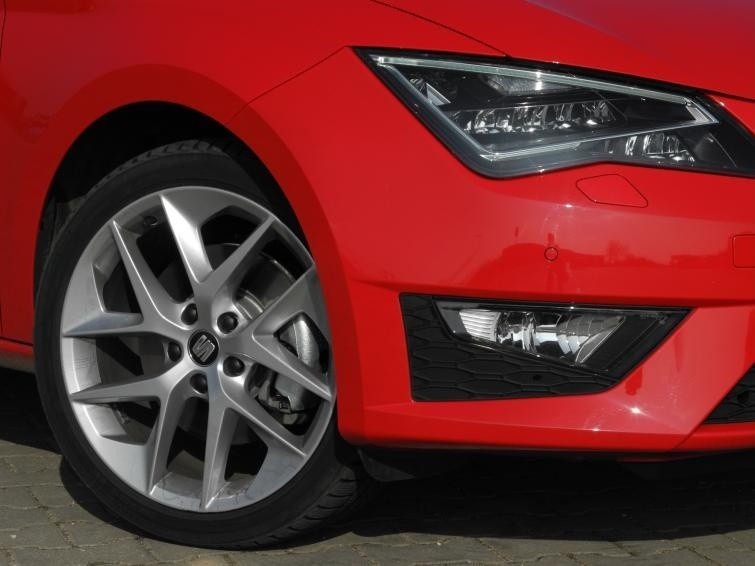 Testujemy: Seat Leon ST 1.8 FR - sportowe ambicje