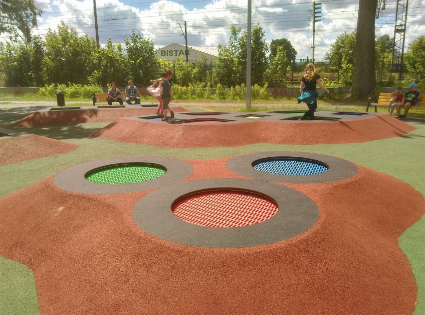 Białystok. Linarium i park trampolin na Starosielcach